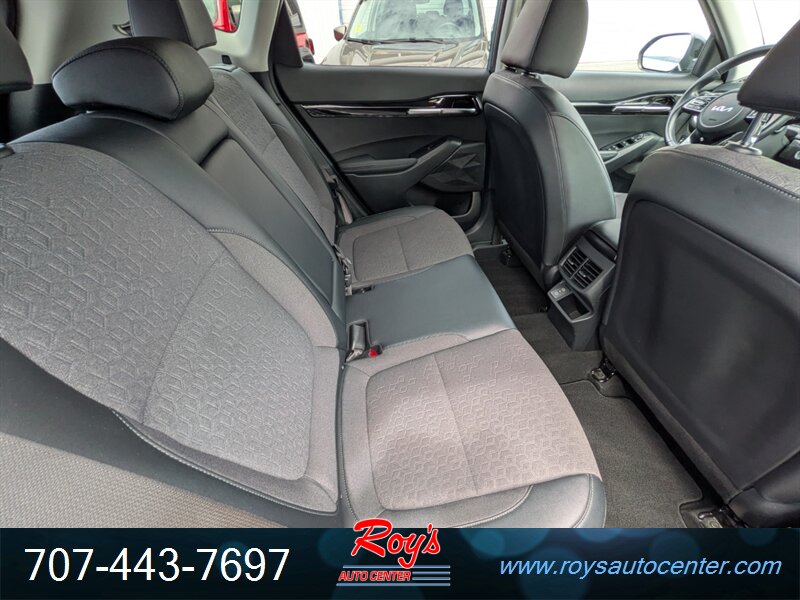 2024 Kia Seltos S AWD - Photo 15 - Eureka, CA 95501