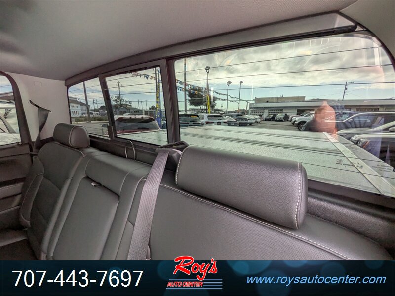 2018 GMC Sierra 1500 SLT Z71 4WD - Photo 30 - Eureka, CA 95501
