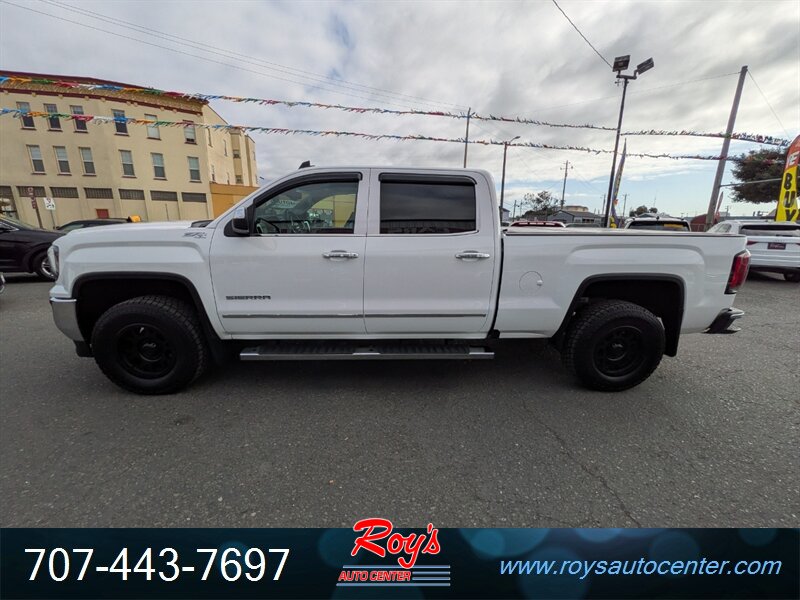 2018 GMC Sierra 1500 SLT Z71 4WD - Photo 4 - Eureka, CA 95501