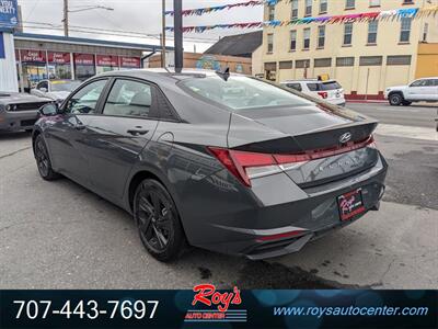 2023 Hyundai ELANTRA SEL   - Photo 6 - Eureka, CA 95501