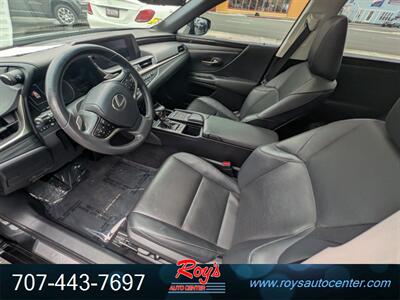 2021 Lexus ES300h - Photo 18 - Eureka, CA 95501