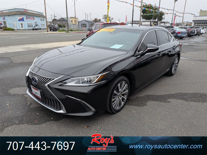 2021 Lexus ES300h - Photo 3 - Eureka, CA 95501