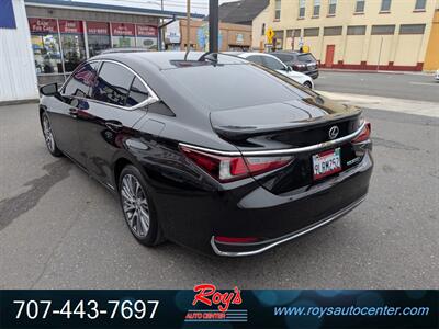 2021 Lexus ES300h - Photo 6 - Eureka, CA 95501