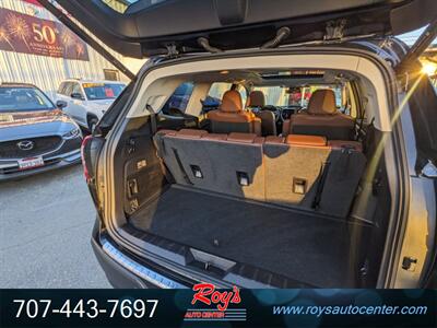 2023 Subaru Ascent Touring  AWD - Photo 17 - Eureka, CA 95501
