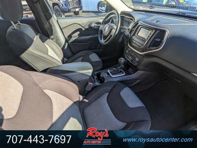 2016 Jeep Cherokee Sport  4WD - Photo 15 - Eureka, CA 95501