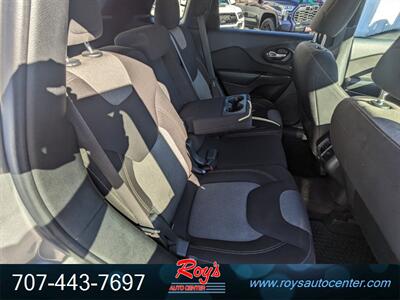 2016 Jeep Cherokee Sport  4WD - Photo 18 - Eureka, CA 95501