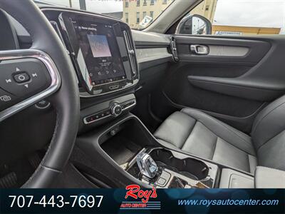 2025 Volvo XC40 B5 Plus Dark Theme  AWD - Photo 21 - Eureka, CA 95501
