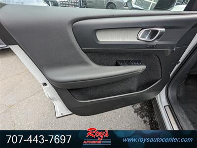 2025 Volvo XC40 B5 Plus Dark Theme  AWD - Photo 20 - Eureka, CA 95501