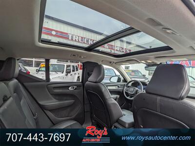 2025 Volvo XC40 B5 Plus Dark Theme  AWD - Photo 14 - Eureka, CA 95501