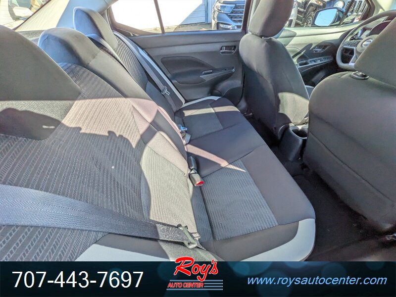 2021 Nissan Versa SV - Photo 14 - Eureka, CA 95501