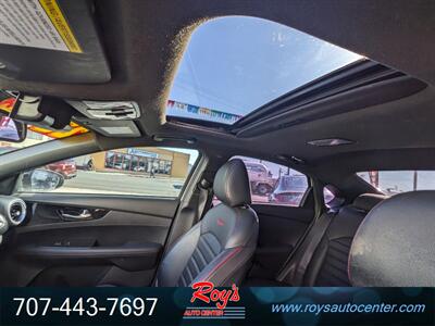 2022 Kia Forte GT   - Photo 14 - Eureka, CA 95501