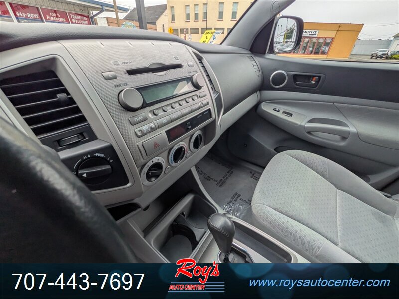 2005 Toyota Tacoma Double Cab V6 4WD - Photo 24 - Eureka, CA 95501