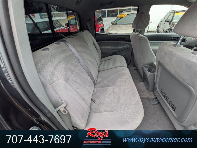 2005 Toyota Tacoma Double Cab V6 4WD - Photo 15 - Eureka, CA 95501