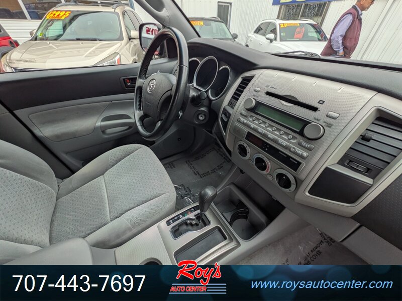 2005 Toyota Tacoma Double Cab V6 4WD - Photo 14 - Eureka, CA 95501