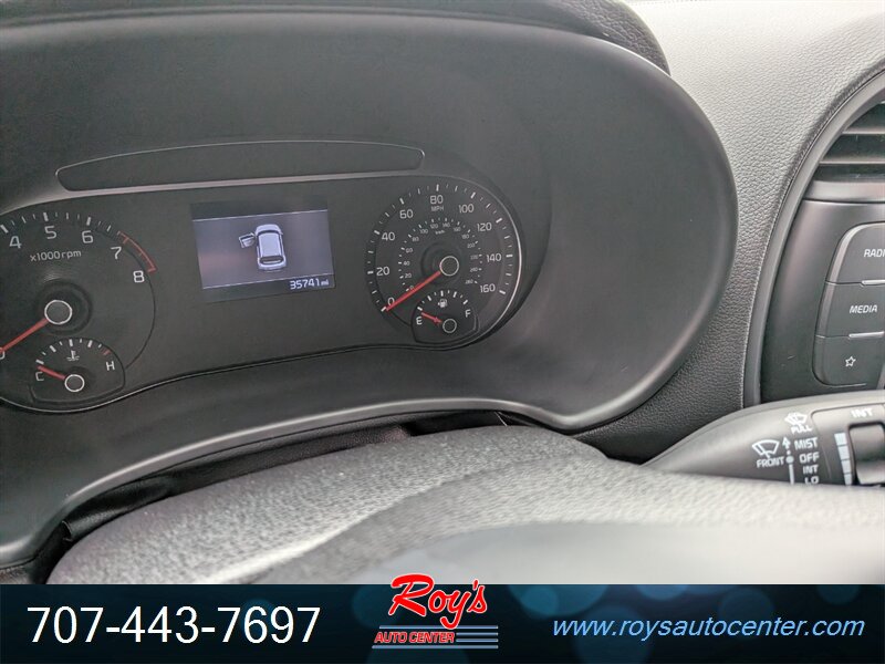 2022 Kia Soul LX - Photo 22 - Eureka, CA 95501