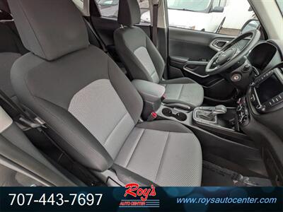 2022 Kia Soul LX - Photo 11 - Eureka, CA 95501
