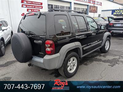 2005 Jeep Liberty Sport  4WD - Photo 8 - Eureka, CA 95501
