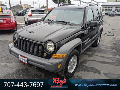 2005 Jeep Liberty Sport  4WD - Photo 3 - Eureka, CA 95501