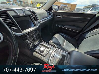 2017 Chrysler 300C - Photo 22 - Eureka, CA 95501