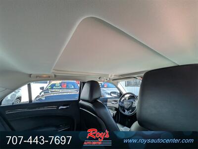 2017 Chrysler 300C - Photo 18 - Eureka, CA 95501
