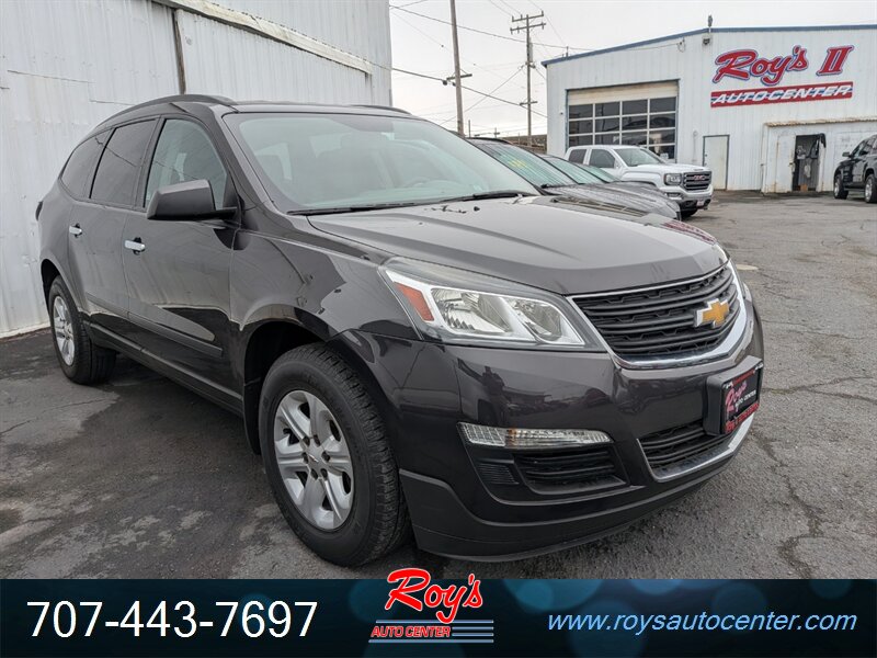 2017 Chevrolet Traverse LS  AWD - Photo 1 - Eureka, CA 95501