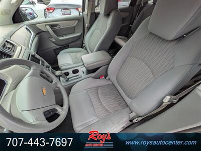 2017 Chevrolet Traverse LS AWD - Photo 22 - Eureka, CA 95501