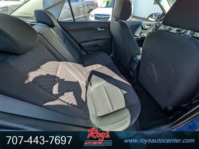 2020 Kia Rio S   - Photo 15 - Eureka, CA 95501