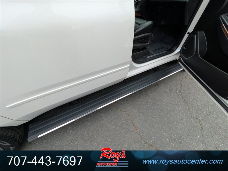 2016 Chevrolet Suburban LTZ - Photo 12 - Eureka, CA 95501