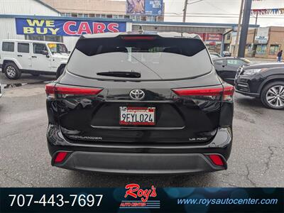 2022 Toyota Highlander LE  AWD - Photo 7 - Eureka, CA 95501