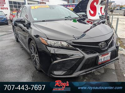 2021 Toyota Camry SE   - Photo 1 - Eureka, CA 95501