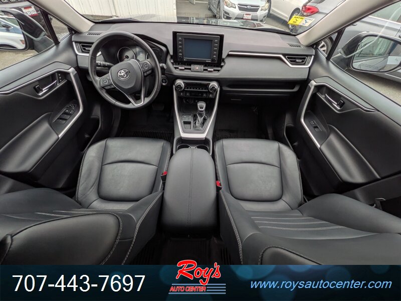 2021 Toyota RAV4 XLE Premium - Photo 17 - Eureka, CA 95501