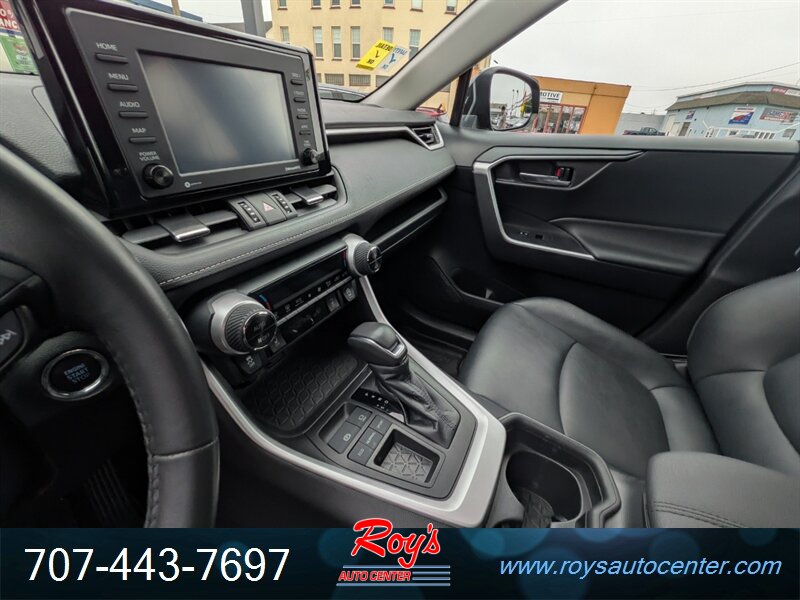 2021 Toyota RAV4 XLE Premium - Photo 23 - Eureka, CA 95501
