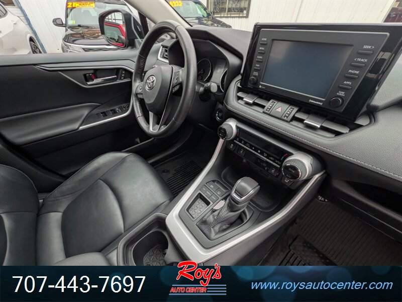 2021 Toyota RAV4 XLE Premium - Photo 14 - Eureka, CA 95501