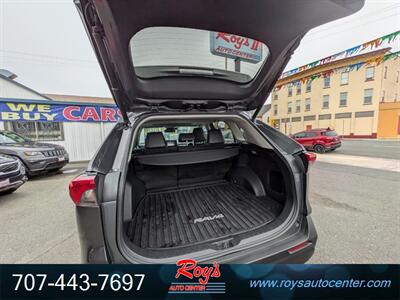 2021 Toyota RAV4 XLE Premium - Photo 18 - Eureka, CA 95501
