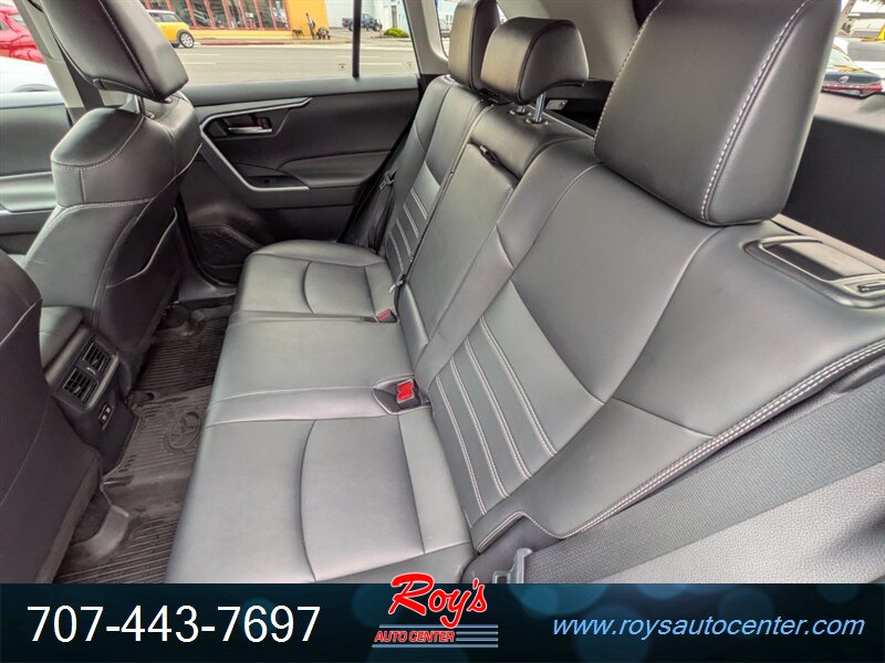 2021 Toyota RAV4 XLE Premium - Photo 20 - Eureka, CA 95501