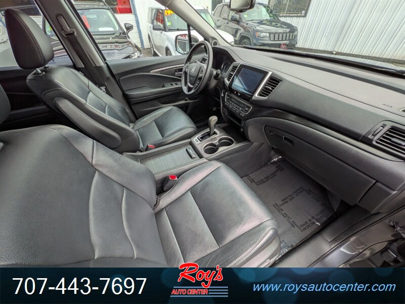 2016 Honda Pilot EX-L AWD - Photo 10 - Eureka, CA 95501