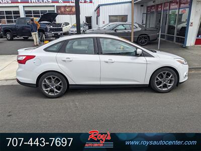 2014 Ford Focus SE   - Photo 2 - Eureka, CA 95501