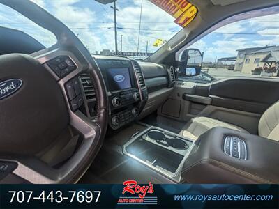 2019 Ford F-350 Super Duty Limited   - Photo 14 - Eureka, CA 95501