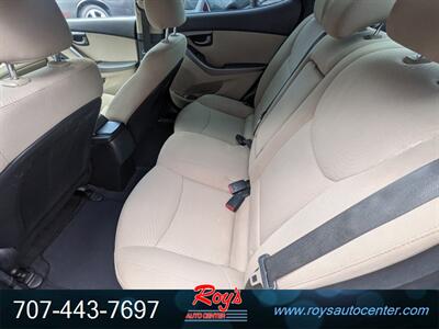 2016 Hyundai Elantra SE   - Photo 9 - Eureka, CA 95501