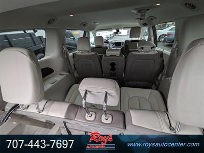 2017 Chrysler Pacifica Touring-L Plus   - Photo 20 - Eureka, CA 95501