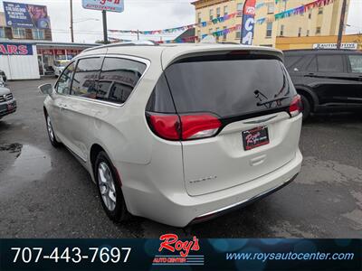 2017 Chrysler Pacifica Touring-L Plus   - Photo 6 - Eureka, CA 95501