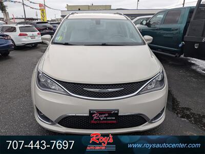2017 Chrysler Pacifica Touring-L Plus   - Photo 3 - Eureka, CA 95501