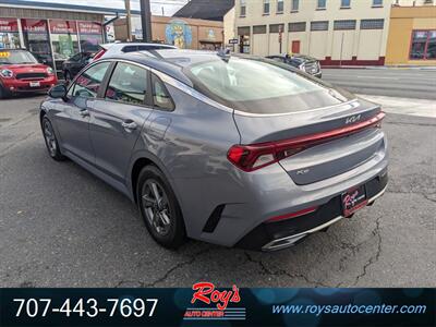 2022 Kia K5 LXS   - Photo 6 - Eureka, CA 95501