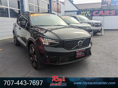 2025 Volvo XC40 B5 Plus Dark Theme  AWD - Photo 1 - Eureka, CA 95501