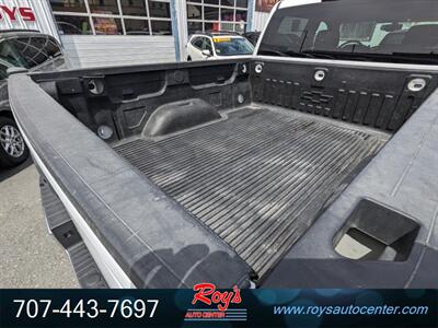 2017 Chevrolet Silverado 2500HD LT  4WD - Photo 20 - Eureka, CA 95501