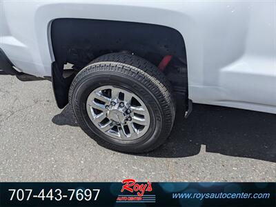 2017 Chevrolet Silverado 2500HD LT  4WD - Photo 9 - Eureka, CA 95501