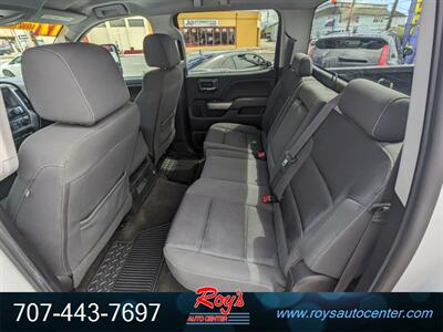 2017 Chevrolet Silverado 2500HD LT  4WD - Photo 22 - Eureka, CA 95501