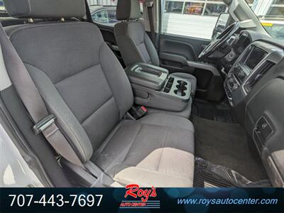 2017 Chevrolet Silverado 2500HD LT  4WD - Photo 15 - Eureka, CA 95501