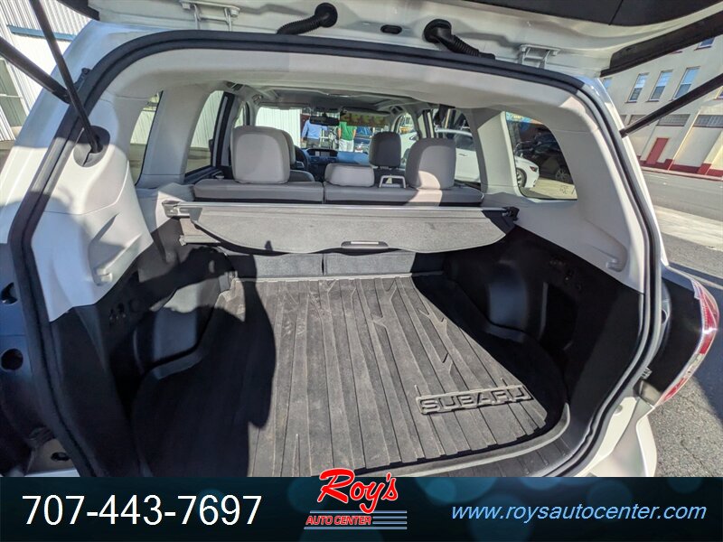 2015 Subaru Forester 2.5i Touring AWD - Photo 19 - Eureka, CA 95501