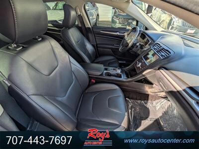 2018 Ford Fusion Titanium  AWD - Photo 13 - Eureka, CA 95501